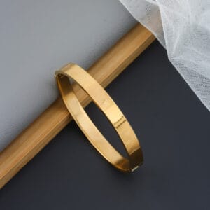 Trendy Stylist Golden Kada Bracelet