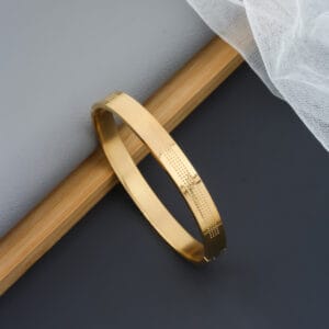 Trendy Stylist Golden Kada Bracelet