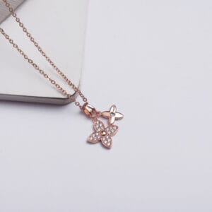 Trendy Style Dimond with Leaf Designed Rose Gold Chain Pendent